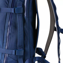 Load image into Gallery viewer, YETI Crossroads 27L Carry On Backpack-Navy