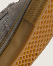 Load image into Gallery viewer, Vans Skate Half Cab Shoes-Walnut/Gum