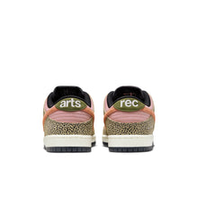 Load image into Gallery viewer, Nike SB Dunk Low Pro QS- Arts-Rec