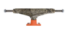 Load image into Gallery viewer, Independent Stage 11 Realtree APX Skateboard Trucks
