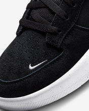 Load image into Gallery viewer, Nike SB Force 58-Black/White-Black
