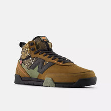Load image into Gallery viewer, New Balance Numeric 440 V2 Trail High-Woodland/Black
