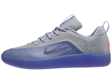 Load image into Gallery viewer, Nike SB Nyjah 4-Light Thistle/Black
