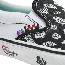 Load image into Gallery viewer, Vans x PunkandYo Skate Slip-On Shoes-Black
