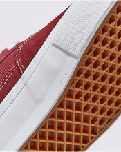 Load image into Gallery viewer, Vans Skate Half Cab Shoes-Burgundy/White
