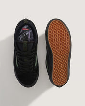 Load image into Gallery viewer, Vans Skate Old Skool 36+ Shoes- Atiba Black/Dark Green
