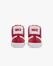 Load image into Gallery viewer, Nike SB Zoom Blazer Mid - University Red/White
