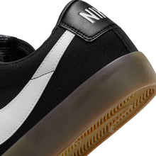 Load image into Gallery viewer, Nike SB Zoom Blazer Low Pro GT-Black/White/Gum
