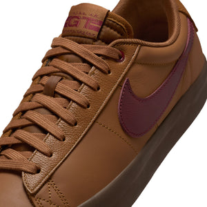 Nike SB Blazer Low Pro GT-Light British Tan/Dark Team Red