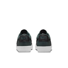 Load image into Gallery viewer, Nike SB Blazer Low GT-Vintage Green/Black
