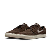 Load image into Gallery viewer, Nike SB Zoom Janoski OG-Baroque Brown/Pale Ivory
