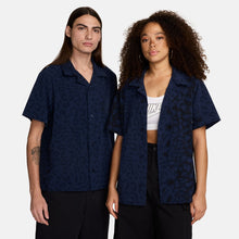 Load image into Gallery viewer, Nike SB Animal Print Bowler Button Up Shirt-Navy
