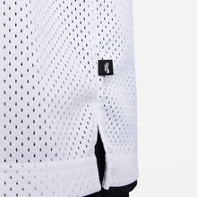 Load image into Gallery viewer, Nike SB Mesh Reversible Basketball Jersey-Black/White
