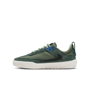 Nike SB Big Kids' Day One Shoes (GS)-Vintage Green