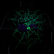 Load image into Gallery viewer, Nike SB OC Spider T-Shirt Glow in the Dark-Black
