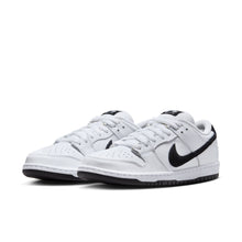 Load image into Gallery viewer, Nike SB Dunk Low Pro - White/Black/Gum
