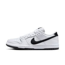 Load image into Gallery viewer, Nike SB Dunk Low Pro - White/Black/Gum

