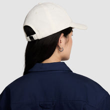 Load image into Gallery viewer, Nike SB Club Cap-White
