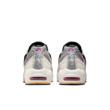 Load image into Gallery viewer, Nike SB Air Max 95-Summit White/Cactus Flower

