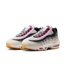Load image into Gallery viewer, Nike SB Air Max 95-Summit White/Cactus Flower
