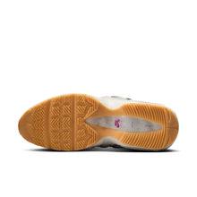 Load image into Gallery viewer, Nike SB Air Max 95-Summit White/Cactus Flower
