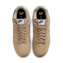 Load image into Gallery viewer, Nike SB Dunk Low Pro B Skate Shoes-Parachute Beige/Desert Khaki
