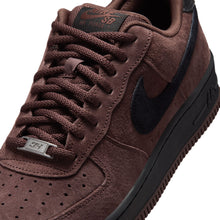 Load image into Gallery viewer, Nike SB Air Force 1 Low- Light Chocolate/Black

