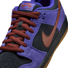 Load image into Gallery viewer, Nike SB Dunk Low Pro-Persian Violet/Cinnamon

