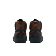 Load image into Gallery viewer, Nike SB Zoom Blazer Mid-Black Spruce/Corduroy Brown
