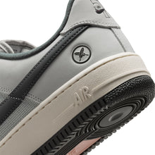 Load image into Gallery viewer, Nike SB Air Force 1 x Yuto
