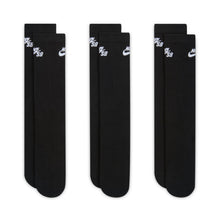 Load image into Gallery viewer, Nike SB Everyday Elevated Skate Socks (3-Pack)
