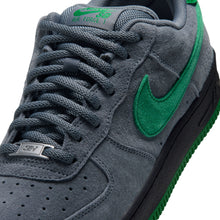 Load image into Gallery viewer, Nike SB Air Force 1 SE "Nocturnal"
