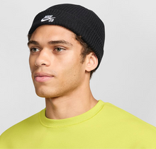 Load image into Gallery viewer, Nike SB Terra Fisherman Beanie-Black
