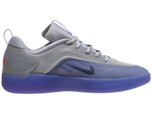 Load image into Gallery viewer, Nike SB Nyjah 4-Light Thistle/Black
