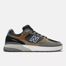 Load image into Gallery viewer, NB Numeric Andrew Reynolds 933 Skate Shoes-Castlerock/Vintage Indigo
