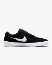 Load image into Gallery viewer, Nike SB Force 58-Black/White-Black
