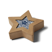 Load image into Gallery viewer, HUF Star Shaped Playing Cards
