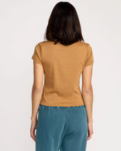 Load image into Gallery viewer, Volcom Women’s Have A Clue Tee-Vintage Brown
