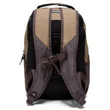 Load image into Gallery viewer, Volcom Grindstone Skate Backpack
