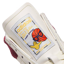 Load image into Gallery viewer, Adidas Gonz Jabbar HI
