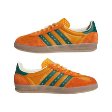 Load image into Gallery viewer, Adidas Hardies Gazelle
