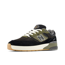 Load image into Gallery viewer, New Balance Numeric 933 Andrew Reynolds- Black/Olive Green
