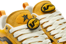 Load image into Gallery viewer, Vans x Carpet Company Old Skool 36+ Mustard Yellow
