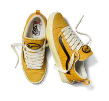 Load image into Gallery viewer, Vans x Carpet Company Old Skool 36+ Mustard Yellow
